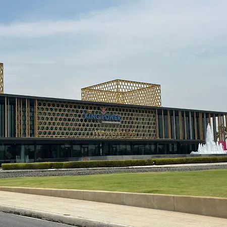 Bed-Room At Suvarnabhumi Airport - Newly Renovated