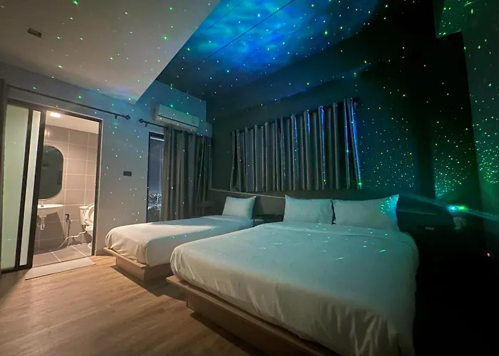 Bed-room At Suvarnabhumi Airport - Newly Renovated 2* Bangkok