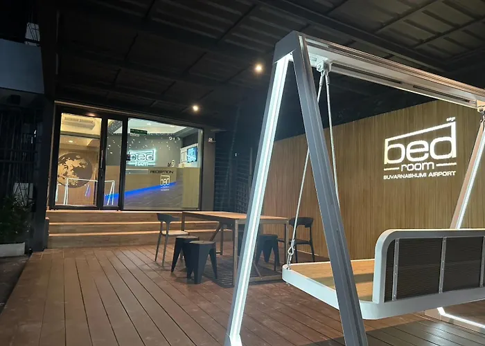 Bed-room At Suvarnabhumi Airport - Newly Renovated Hotel