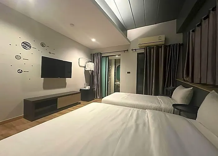 Bed-room At Suvarnabhumi Airport - Newly Renovated 2*