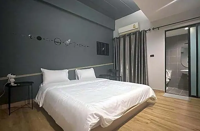 Bed-room At Suvarnabhumi Airport - Newly Renovated Hotel Bangkok
