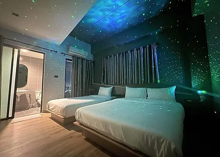 Bed-room At Suvarnabhumi Airport - Newly Renovated